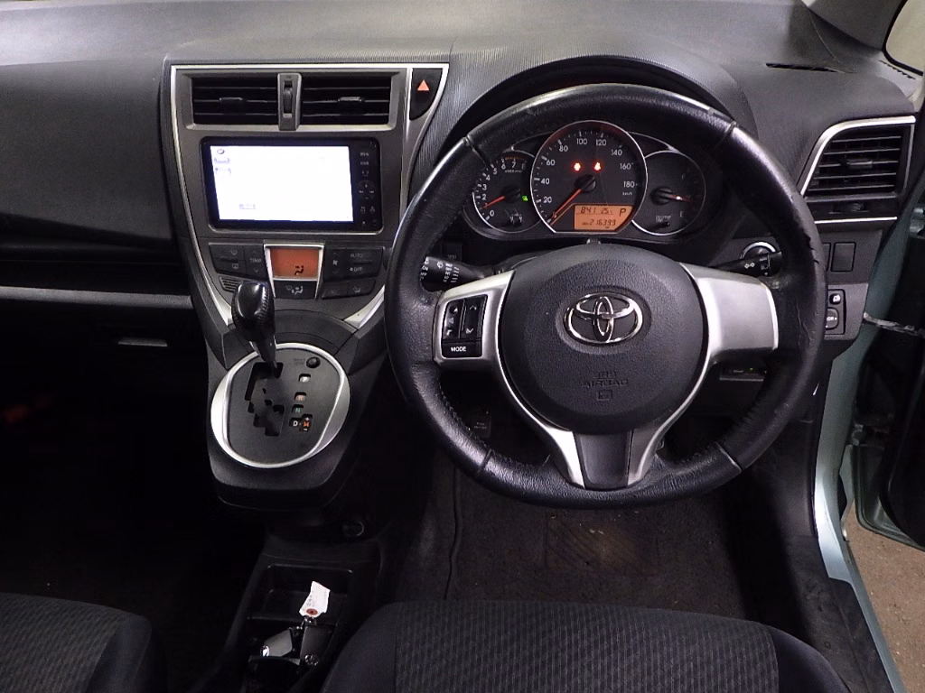 TOYOTA RACTIS