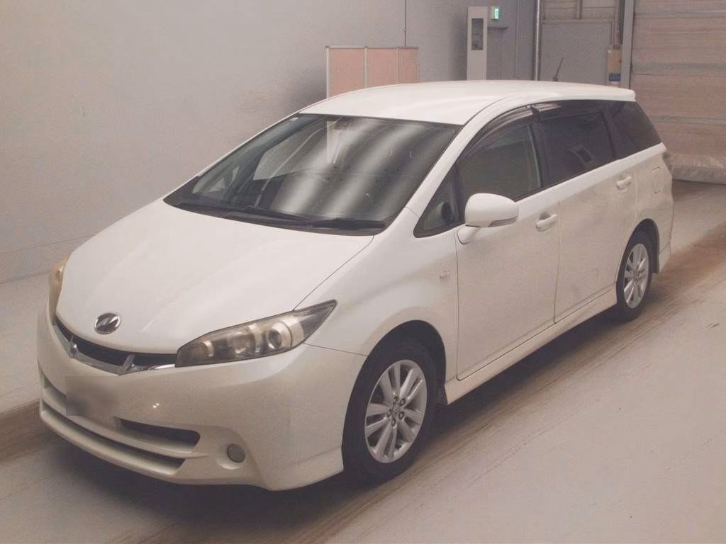 TOYOTA WISH