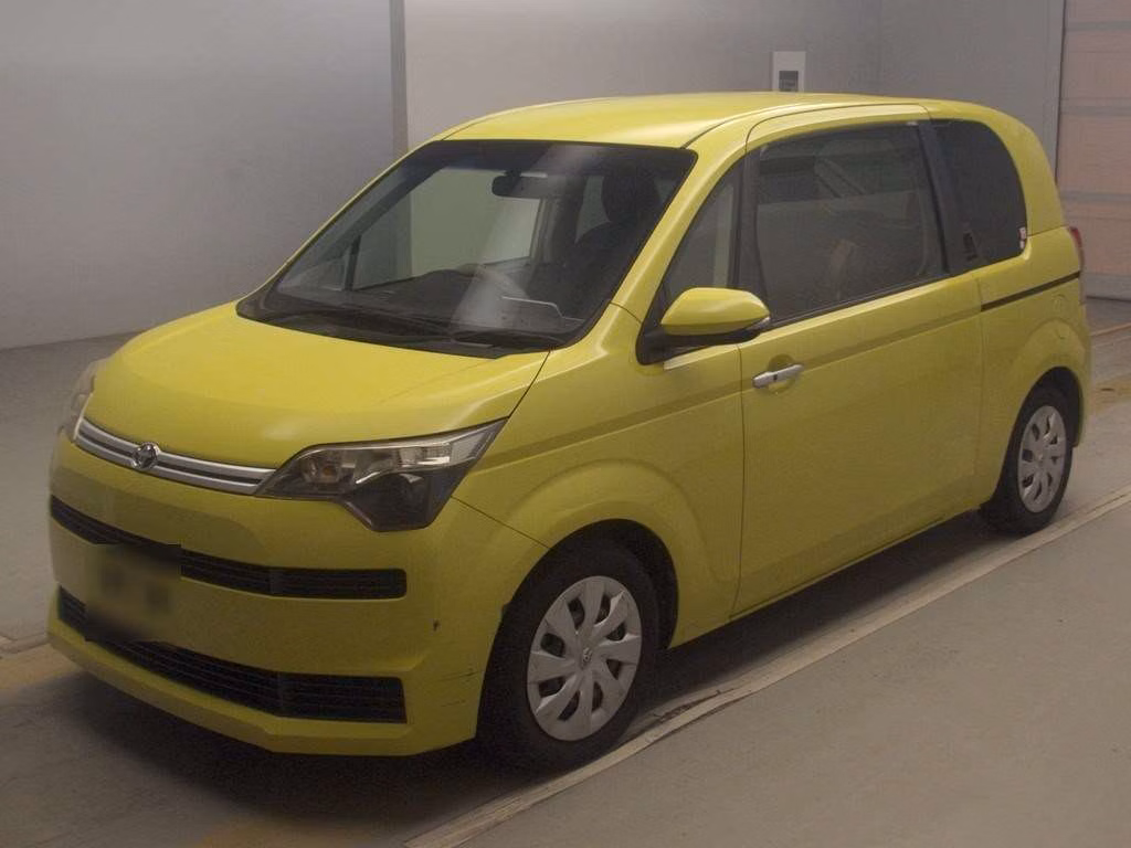 TOYOTA SPADE
