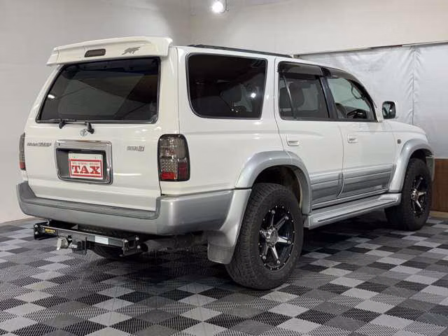 TOYOTA HILUX SURF