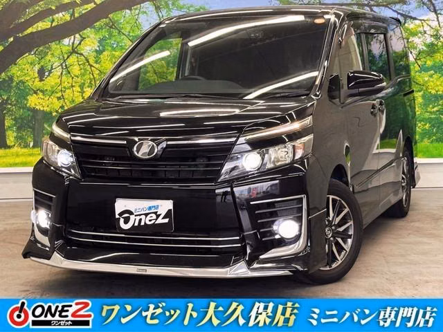 TOYOTA VOXY