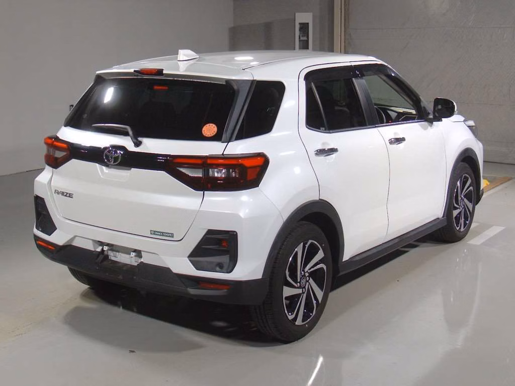 TOYOTA RAIZE