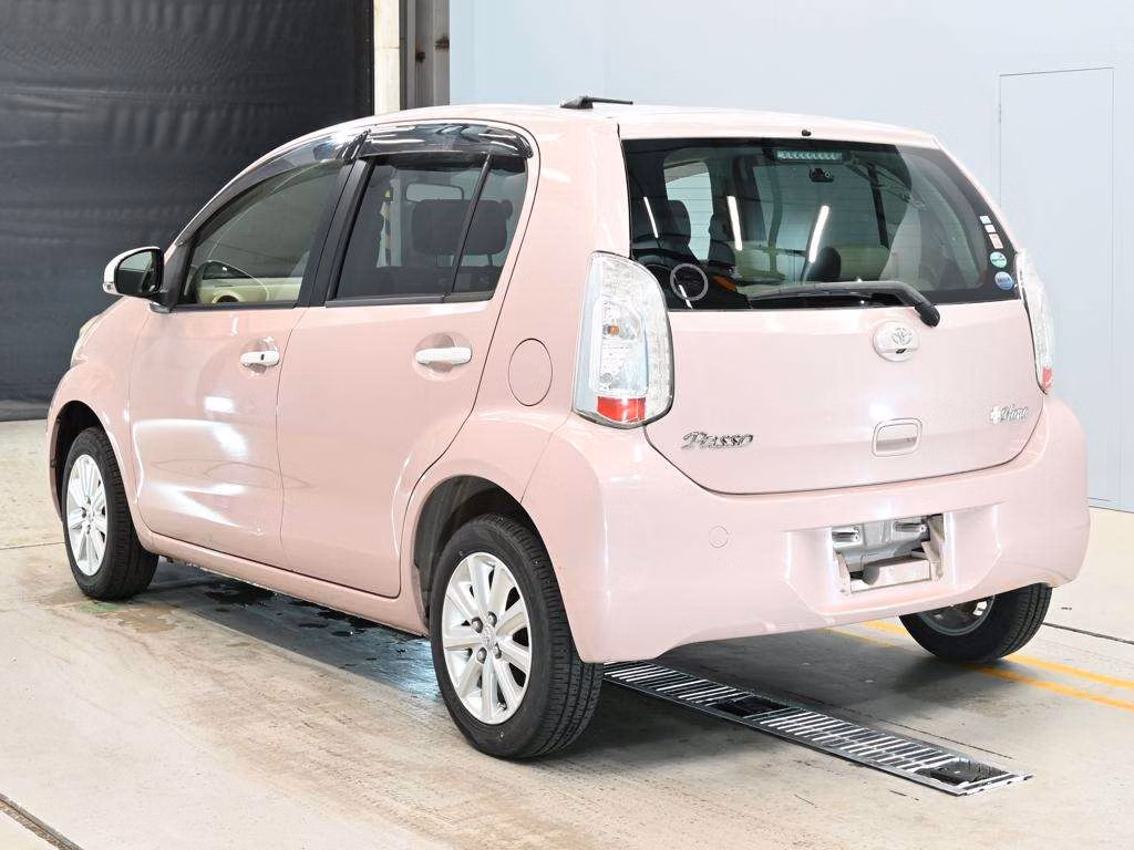 TOYOTA PASSO