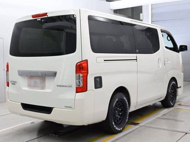 NISSAN NV350 CARAVAN