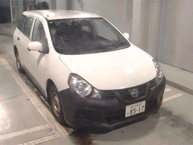 Nissan AD