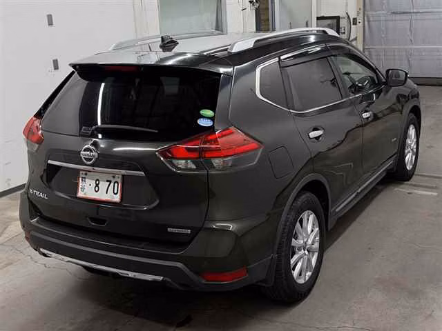 NISSAN X-TRAIL