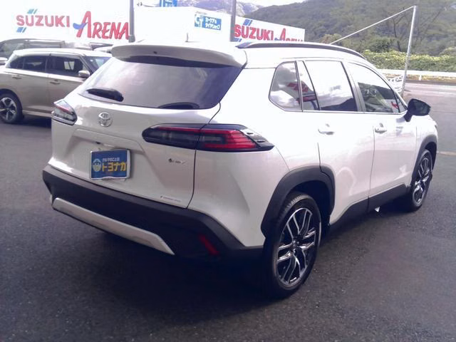 TOYOTA COROLLA CROSS