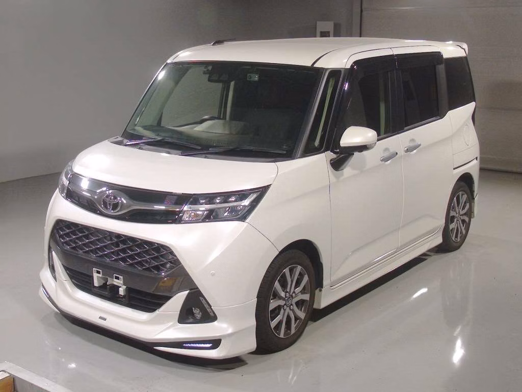 TOYOTA TANK