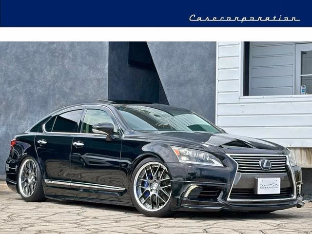 Lexus LS600h