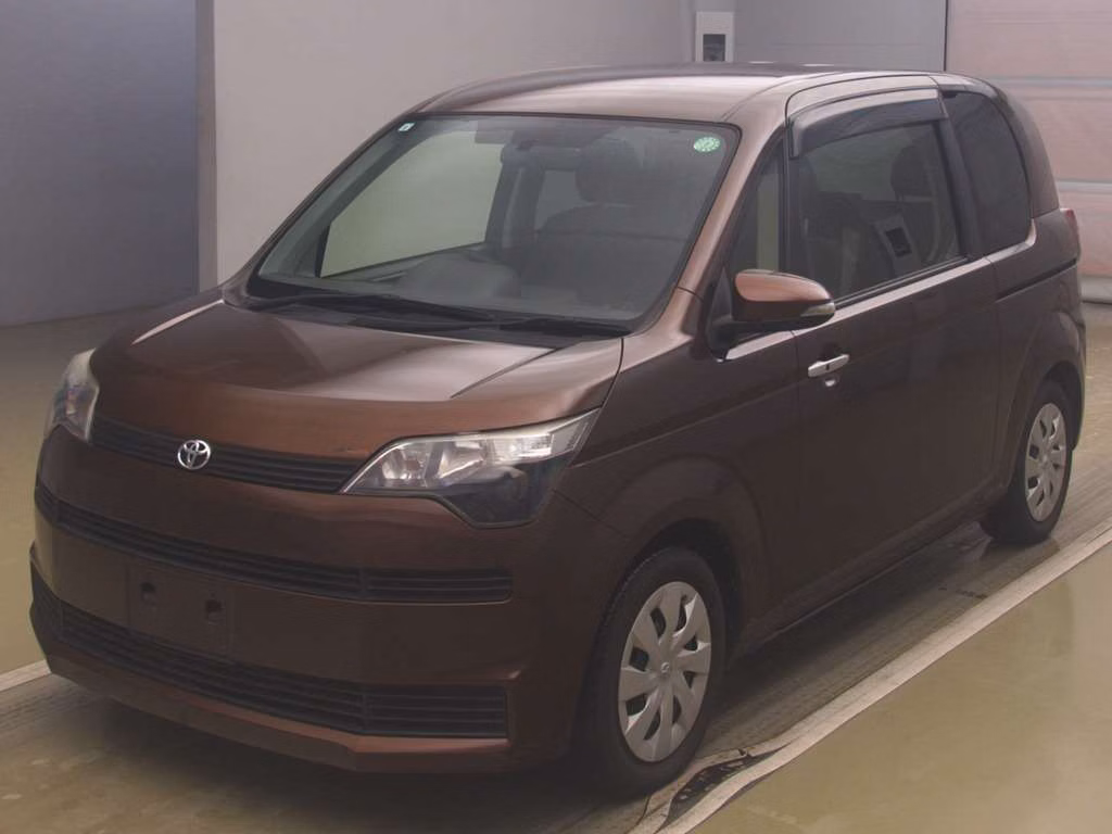 TOYOTA SPADE
