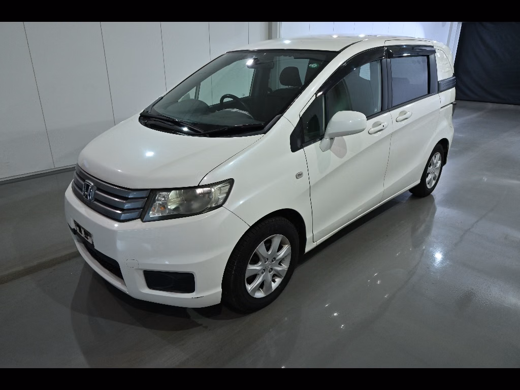 HONDA FREED SPIKE