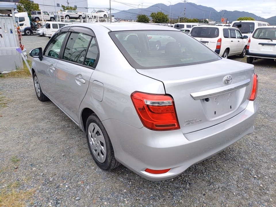 TOYOTA COROLLA AXIO