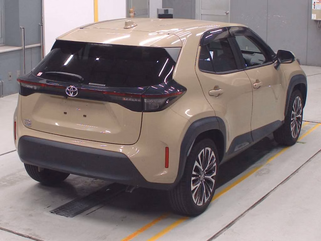 TOYOTA YARIS CROSS
