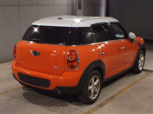 MINI CROSSOVER