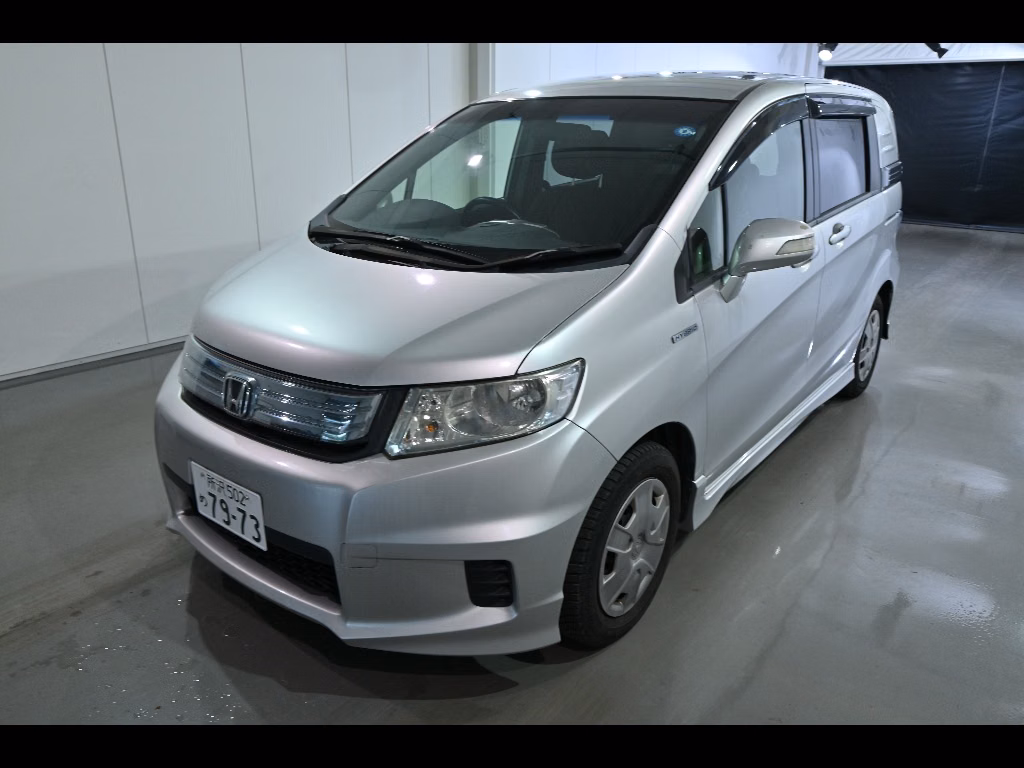 HONDA FREED SPIKE