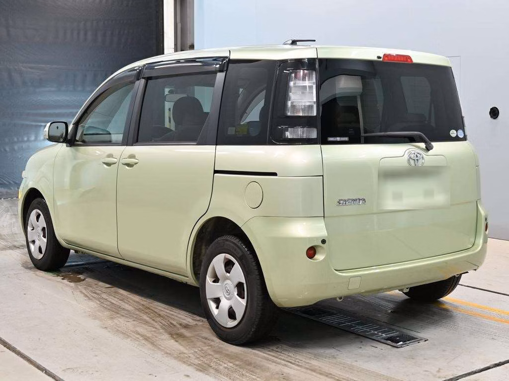 TOYOTA SIENTA