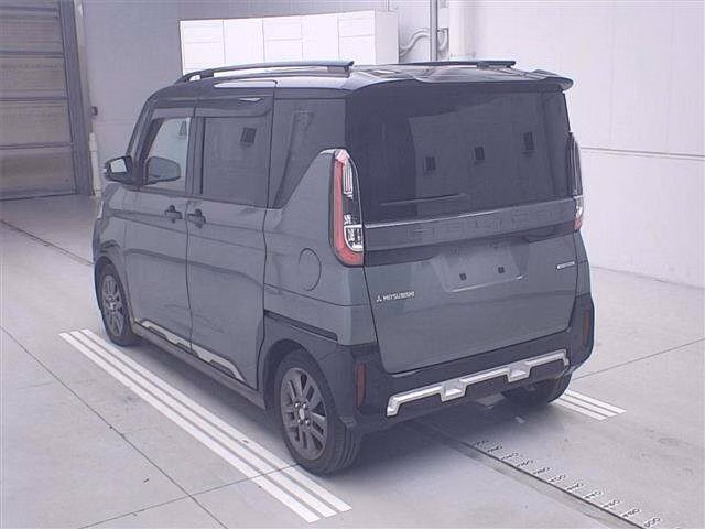 MITSUBISHI DELICA MINI