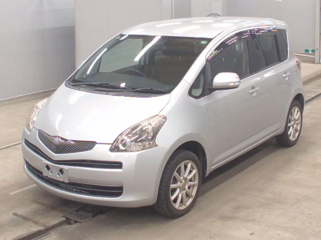 TOYOTA RACTIS