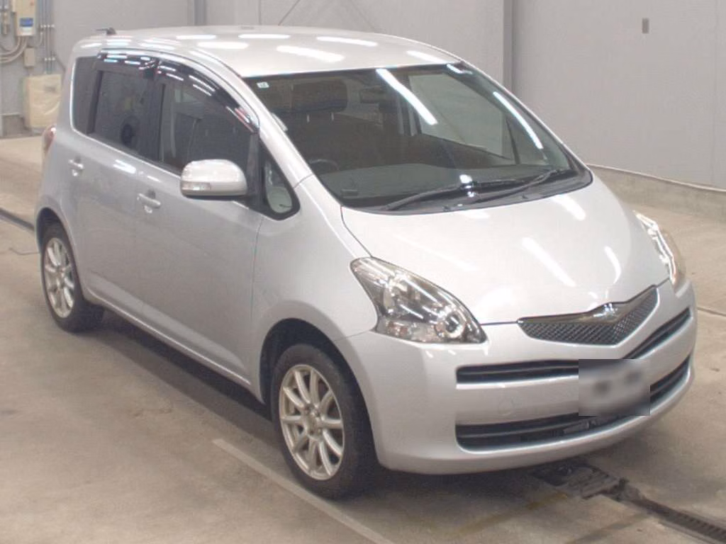 TOYOTA RACTIS