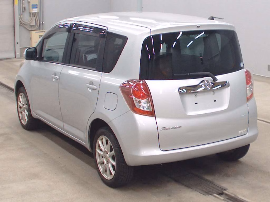 TOYOTA RACTIS