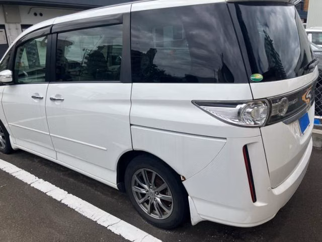 MAZDA BIANTE