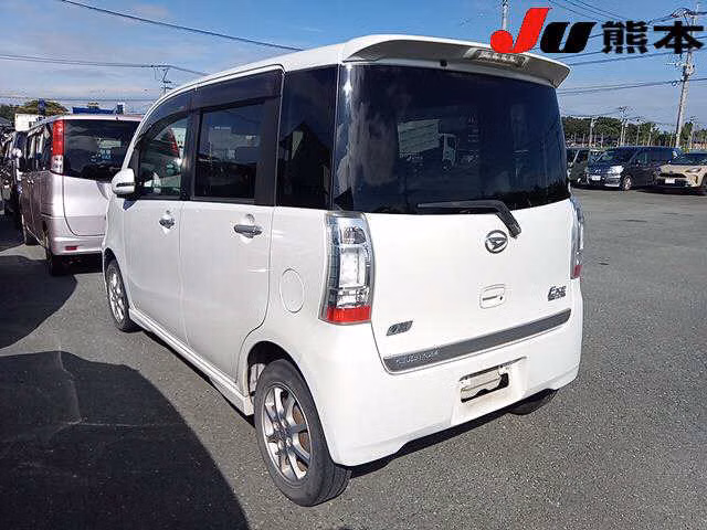 DAIHATSU TANTO EXE