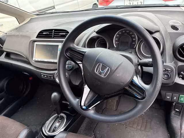 HONDA FIT SHUTTLE
