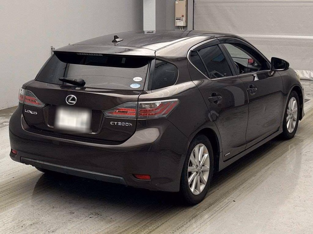 LEXUS CT200H