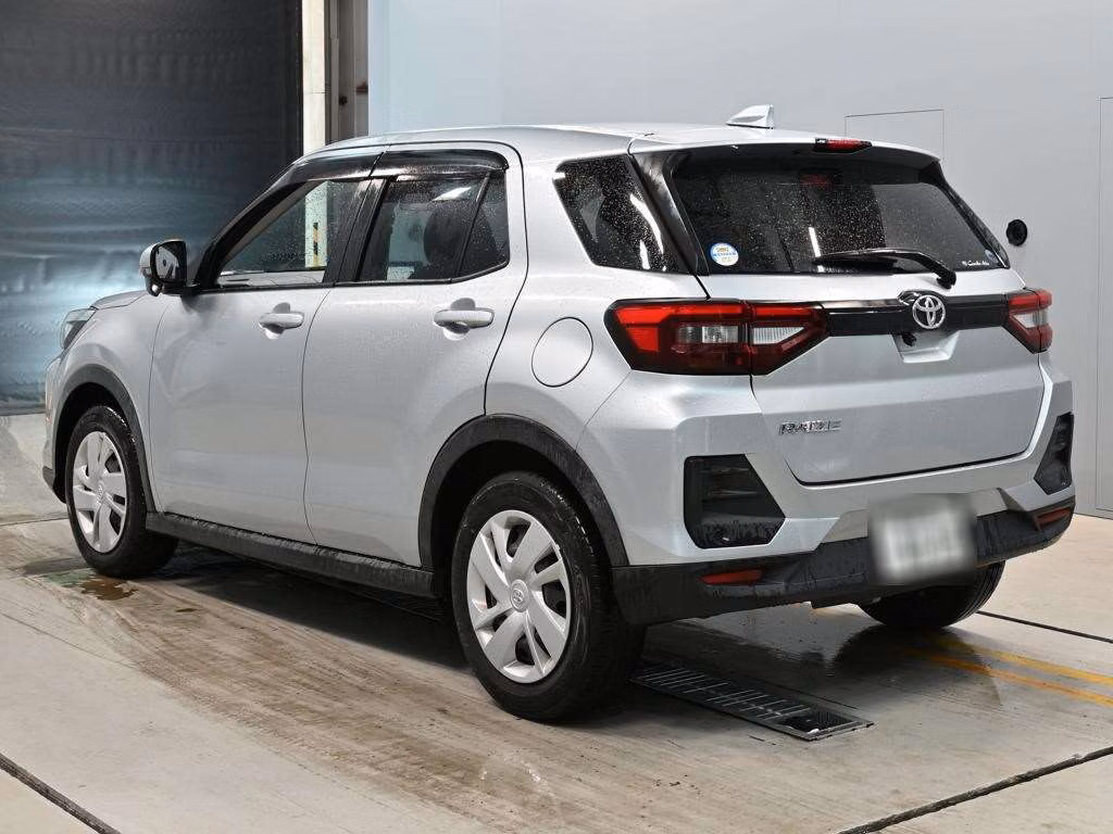 TOYOTA RAIZE