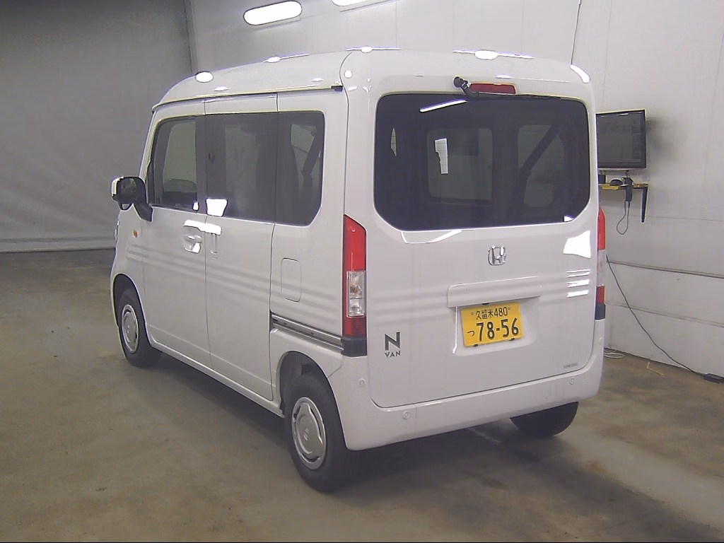 HONDA N-VAN