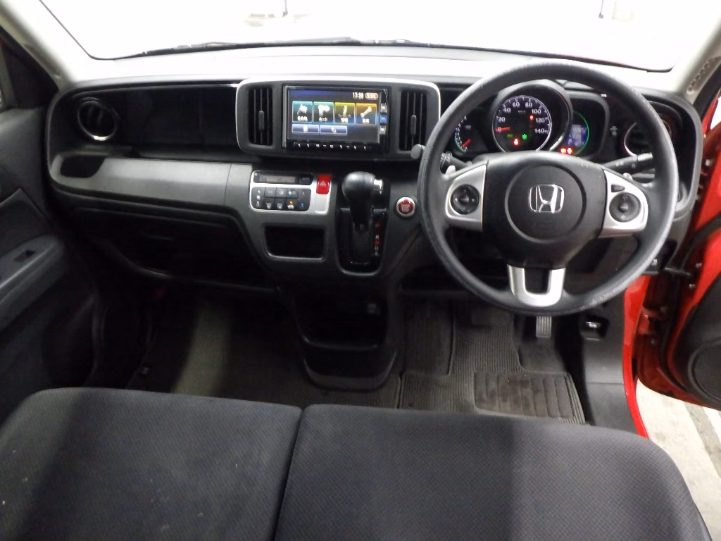 HONDA N-ONE