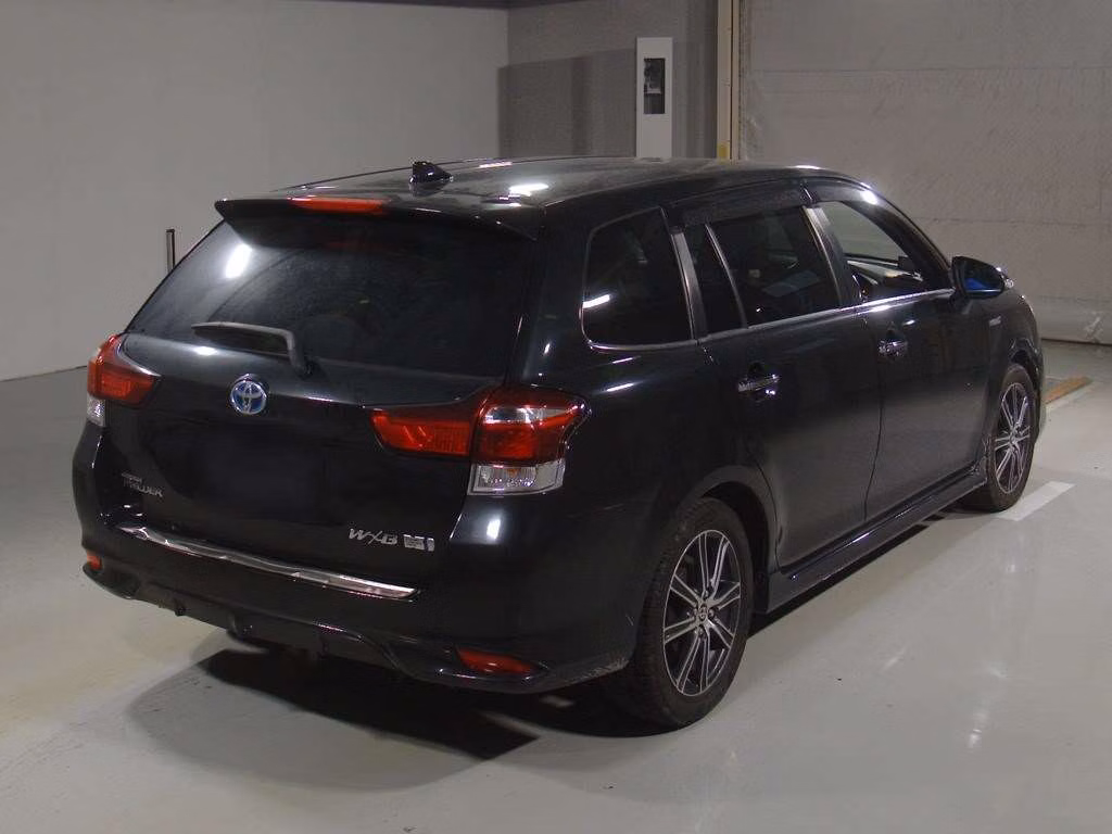 TOYOTA COROLLA FIELDER