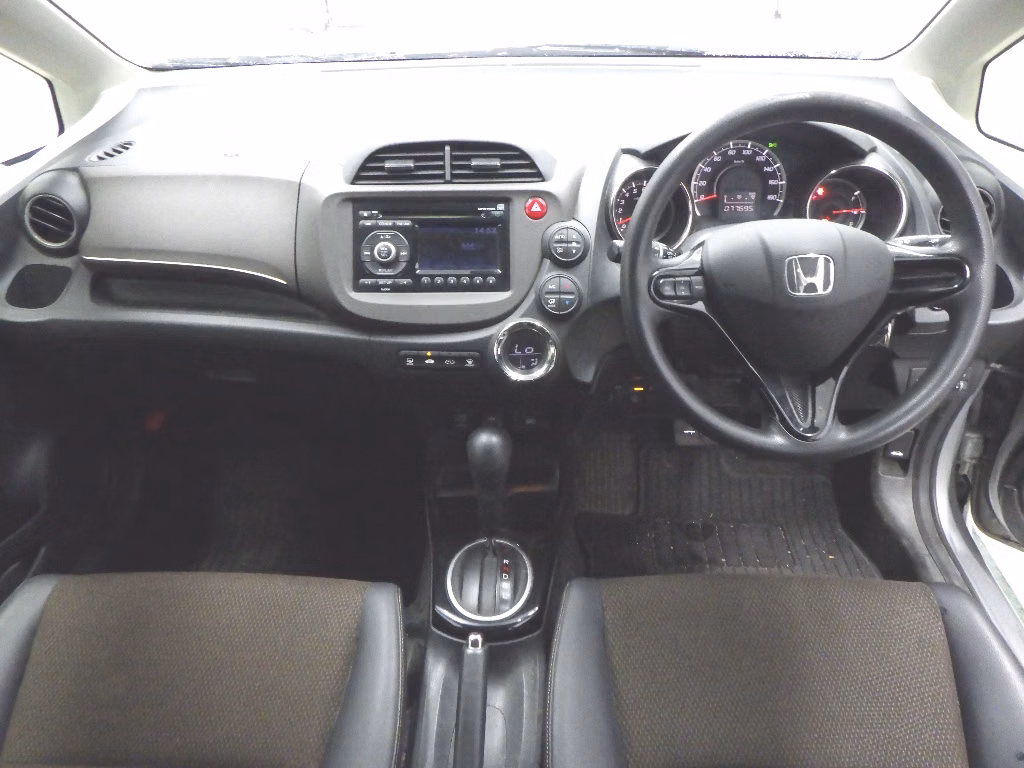 HONDA FIT SHUTTLE