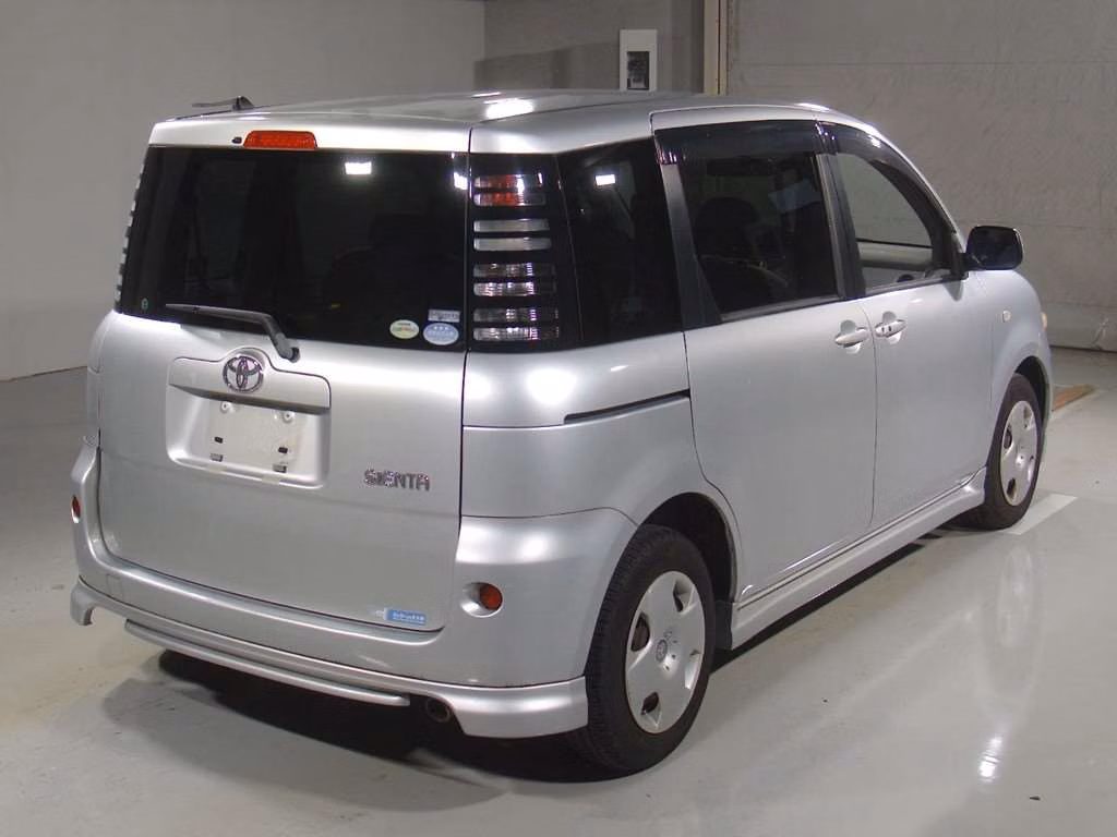 TOYOTA SIENTA