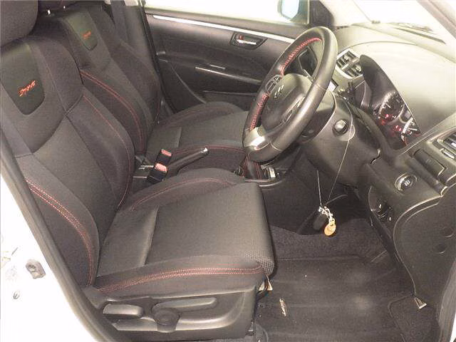 SUZUKI SWIFT