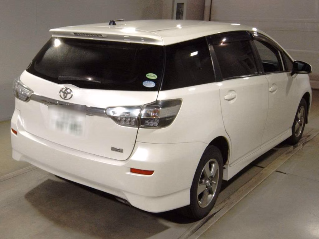 TOYOTA WISH