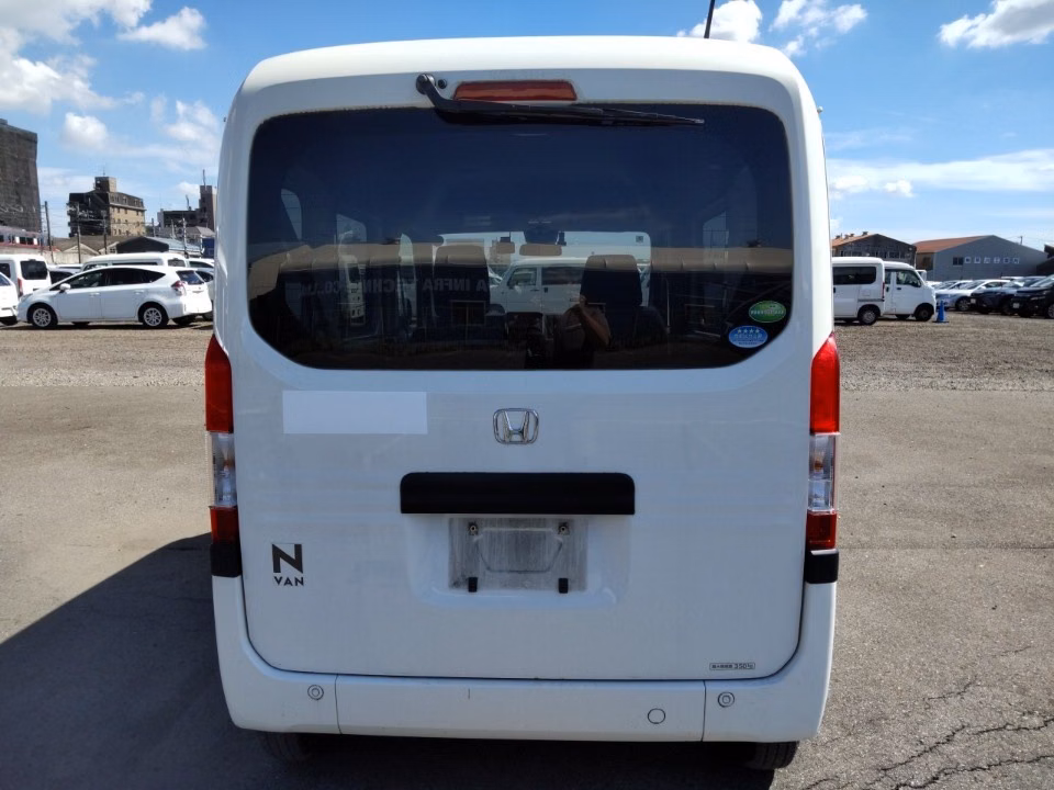 HONDA N-VAN