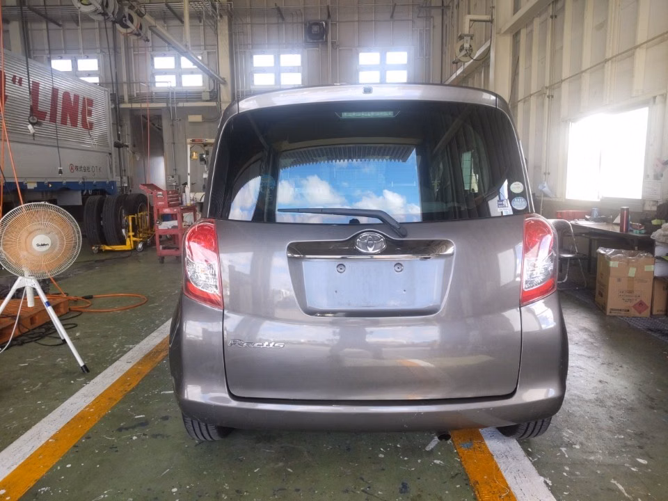 TOYOTA RACTIS