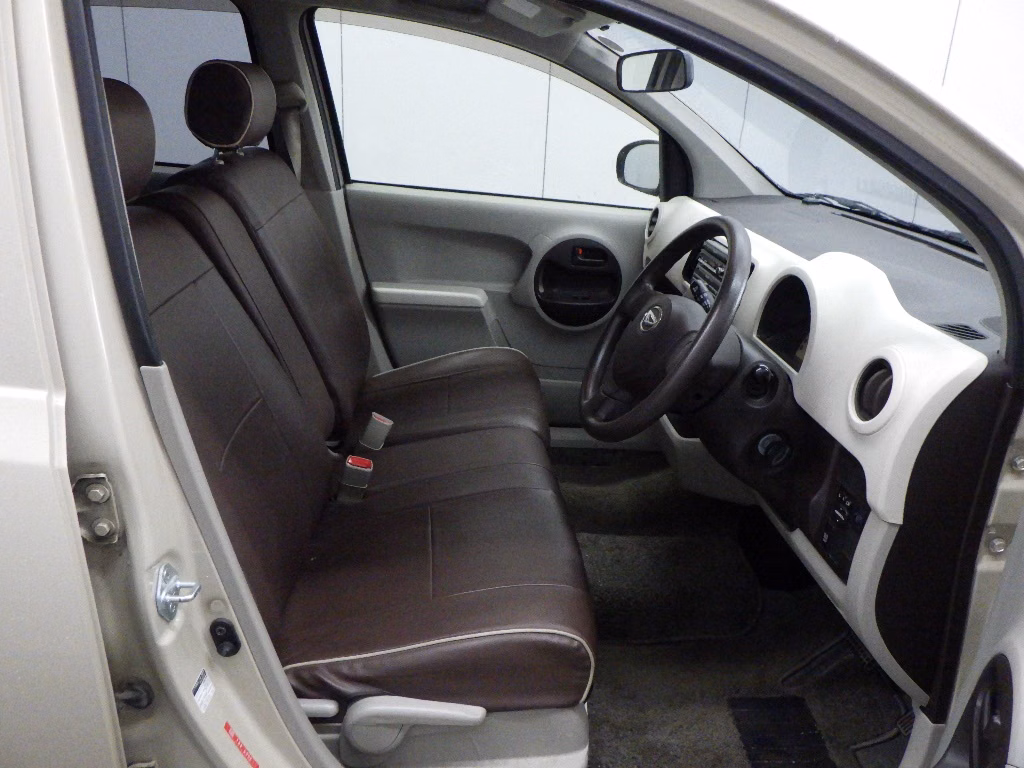 DAIHATSU BOON