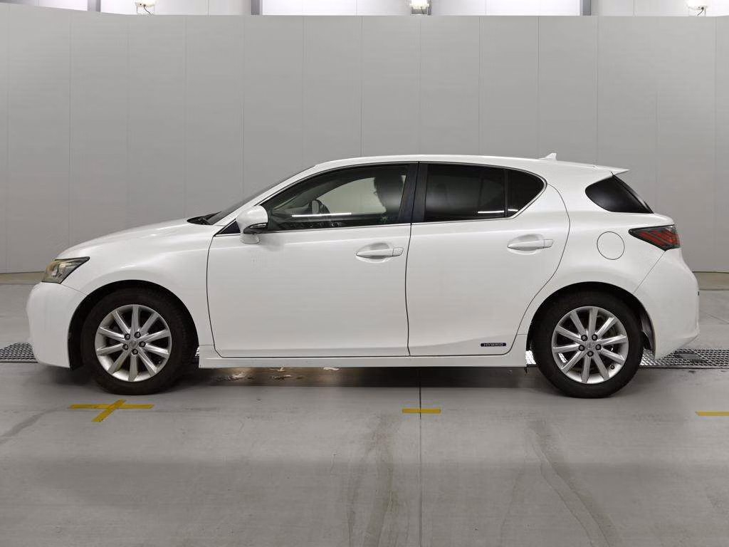 LEXUS CT200H