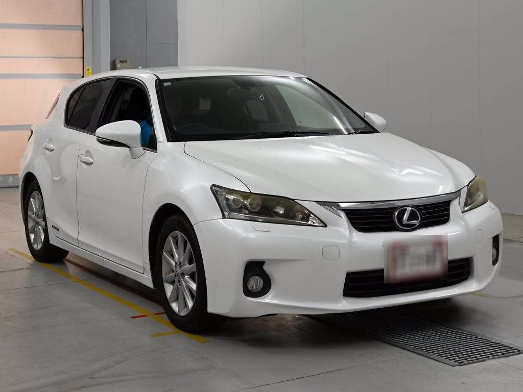 LEXUS CT200H