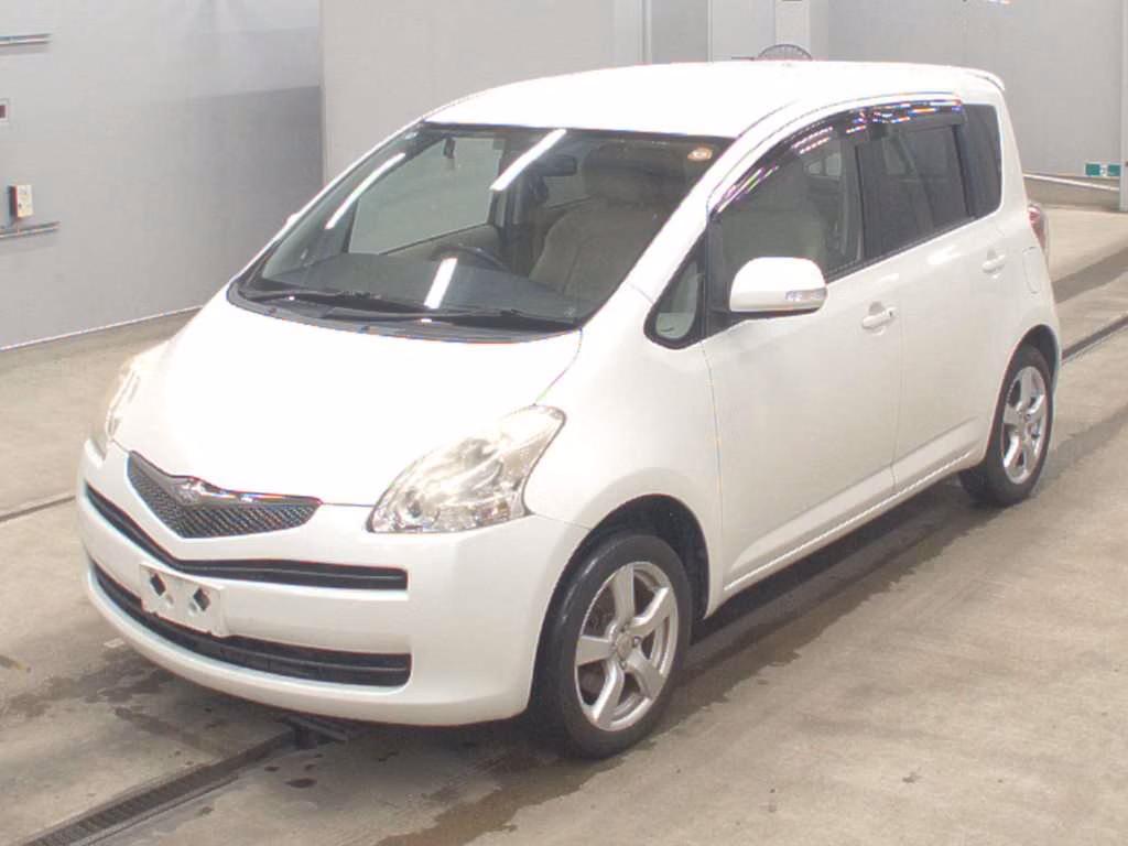 TOYOTA RACTIS