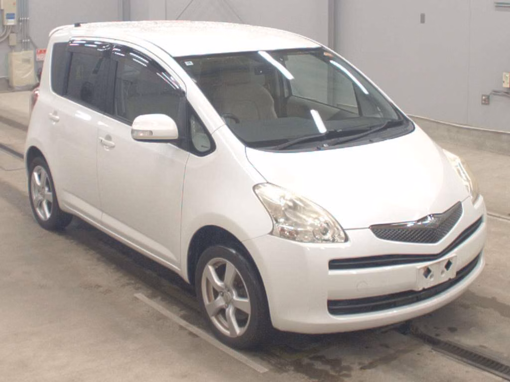 TOYOTA RACTIS