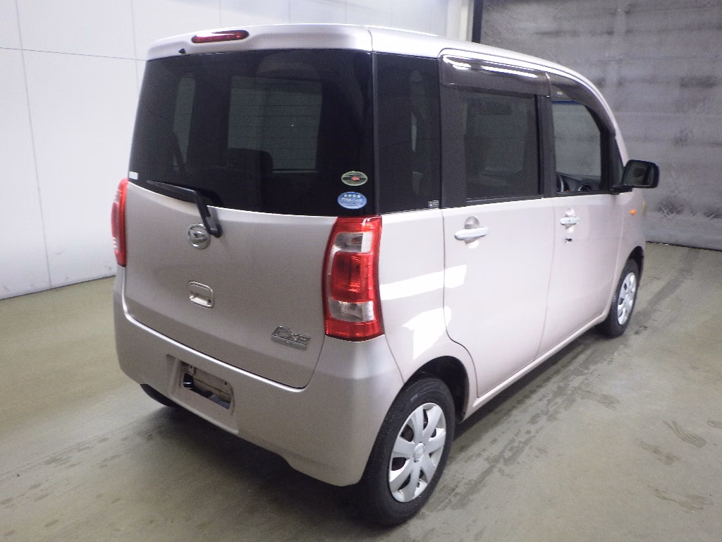 DAIHATSU TANTO EXE