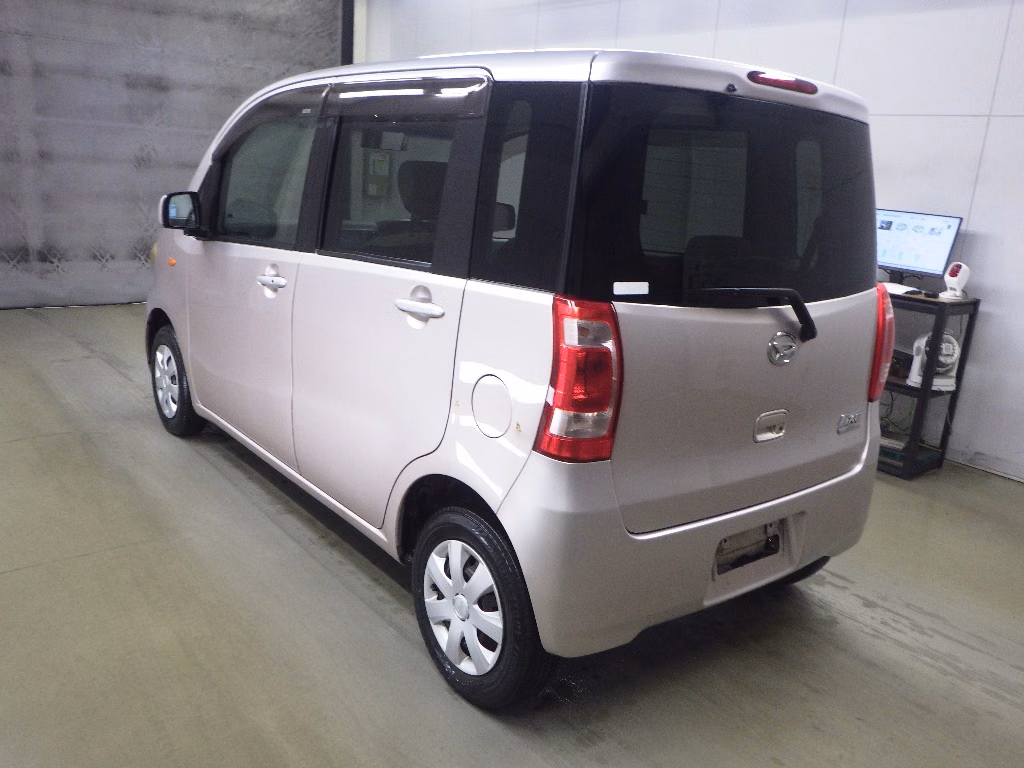 DAIHATSU TANTO EXE