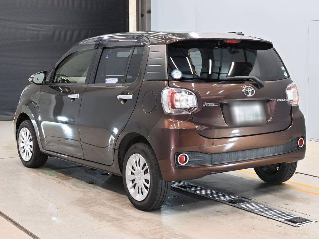 TOYOTA PASSO
