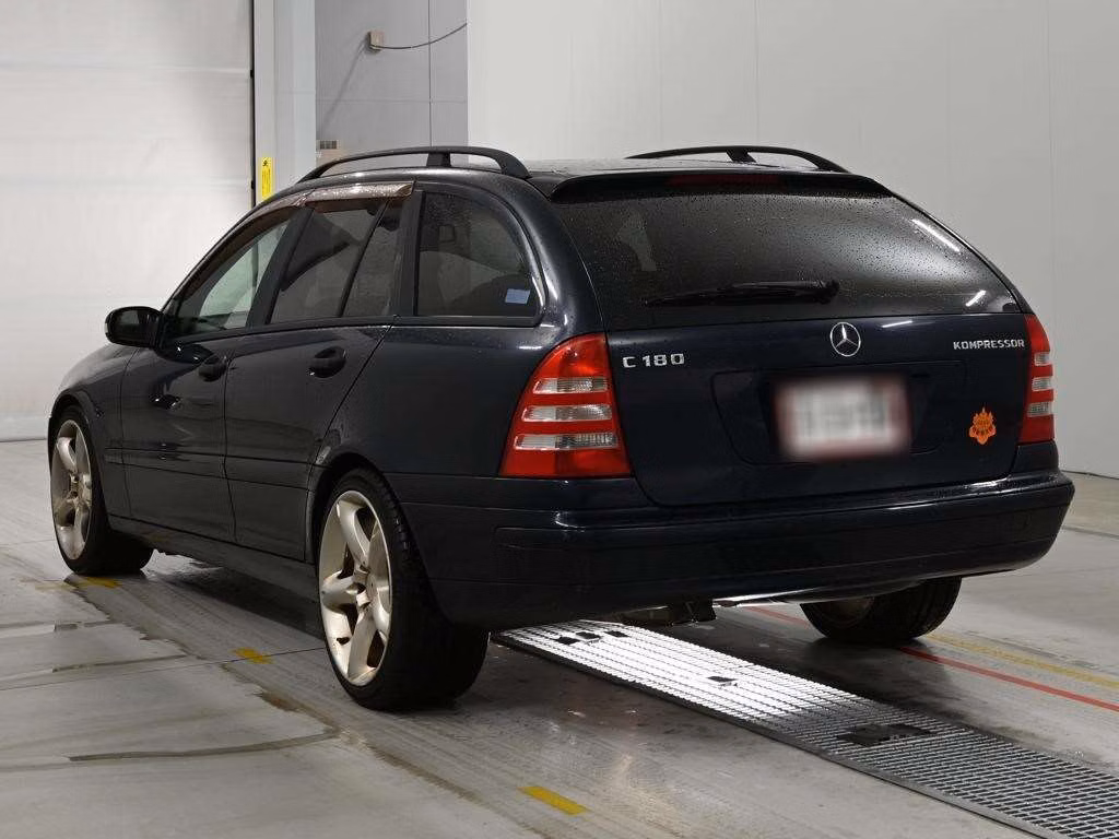 MERCEDES-BENZ C-CLASS