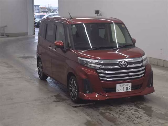 TOYOTA TANK