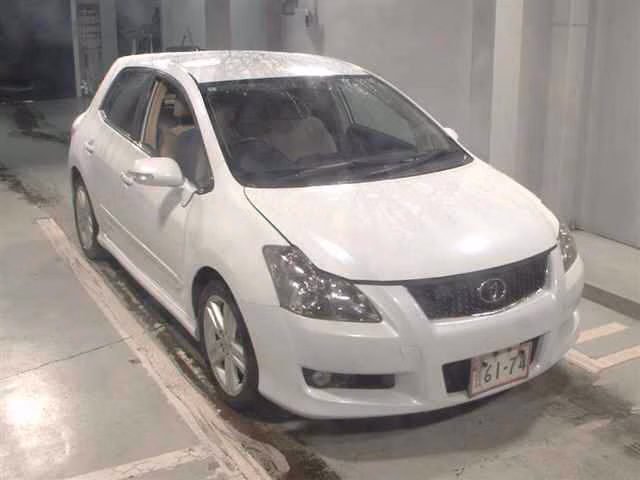 Toyota Blade
