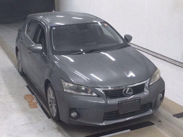 LEXUS CT200H